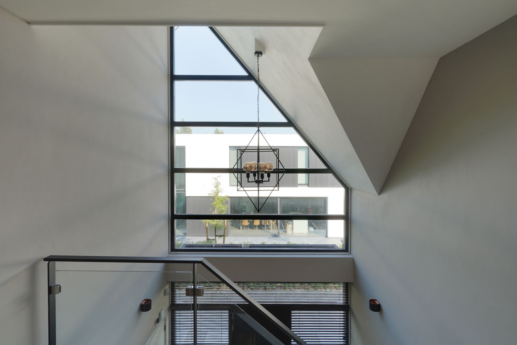 Moderne-woning-met-uitzicht-in-groenzoom-berkel-en-rodenrijs07