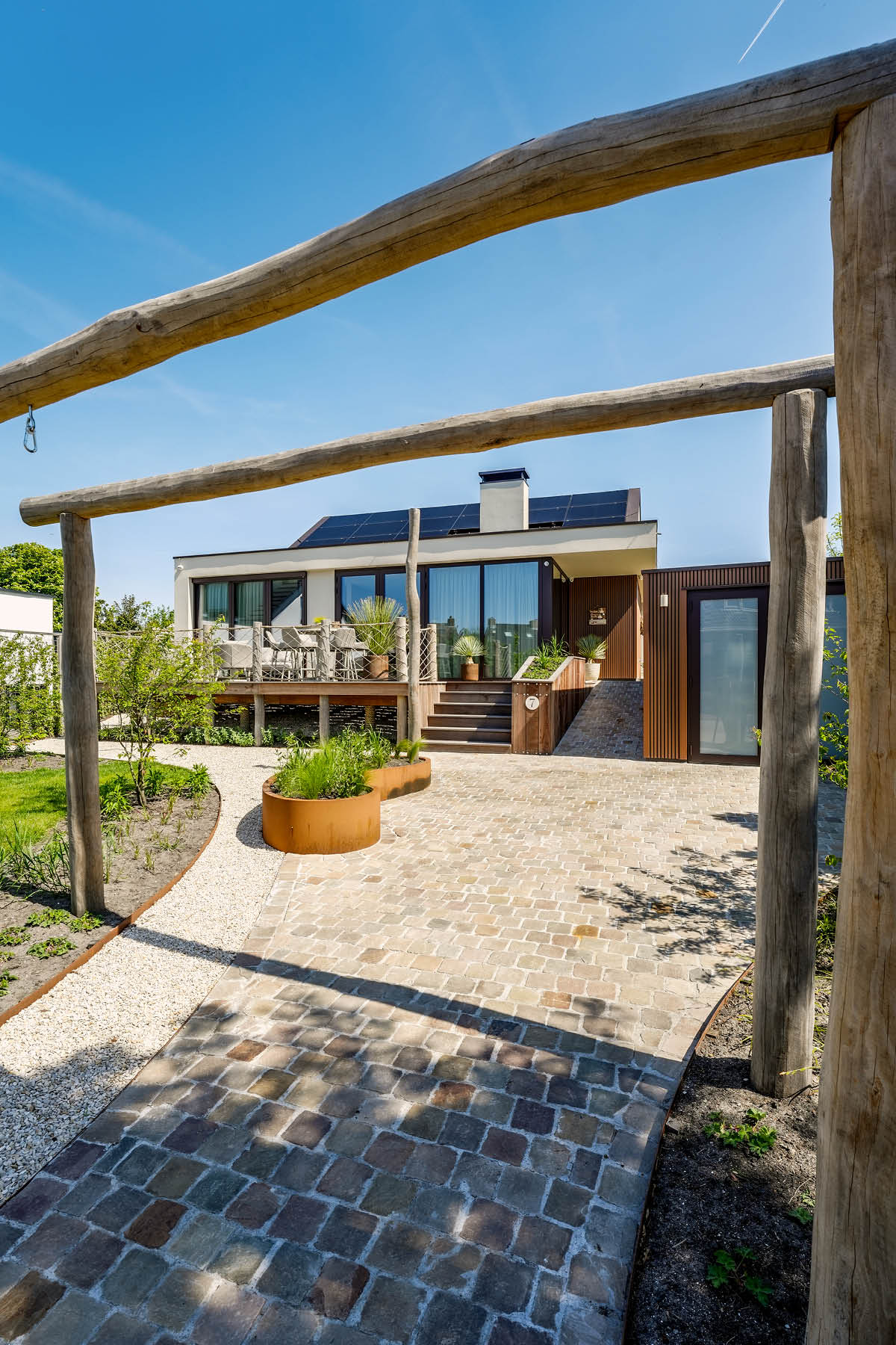 Verbouw en restyle Bleiswijk 2 staand